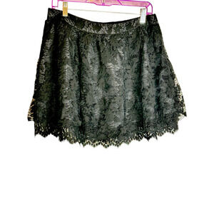 Women's Charlotte Russe Black Lace Mini Skirt - Size 8 Medium - Fully Lined